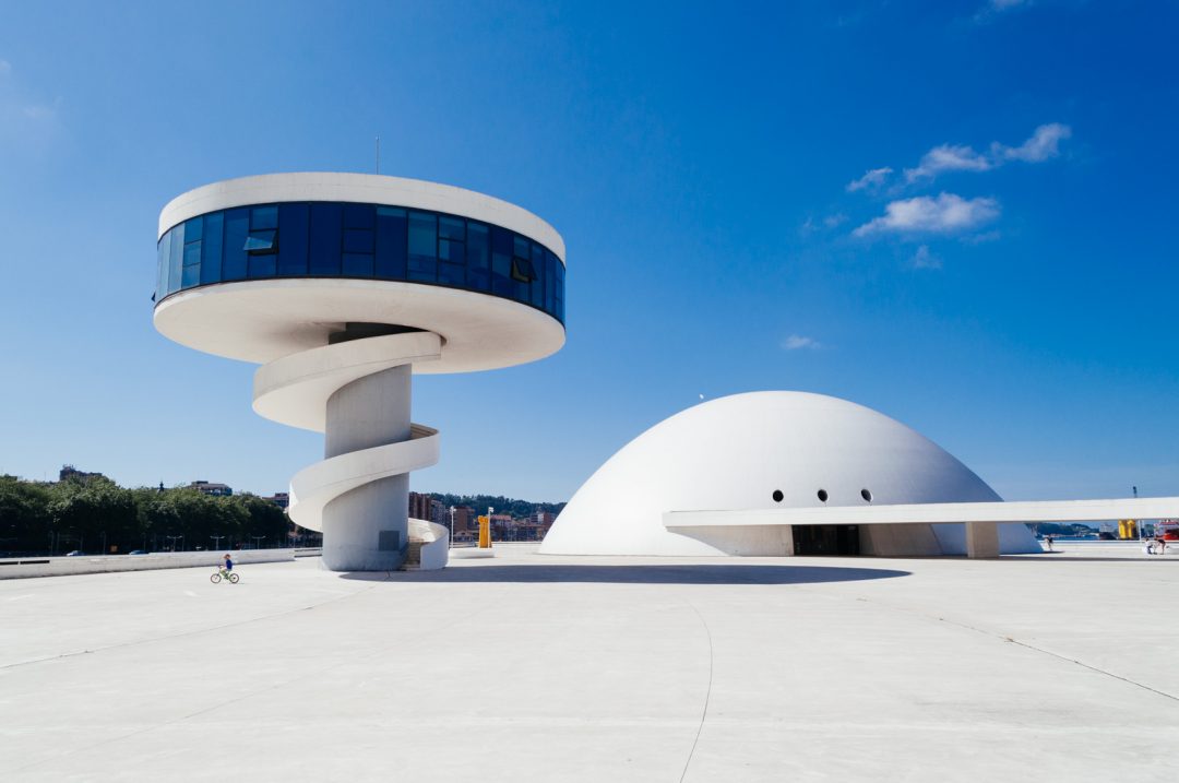 Centro Niemeyer Oscar Niemeyer Aviles Spain-17