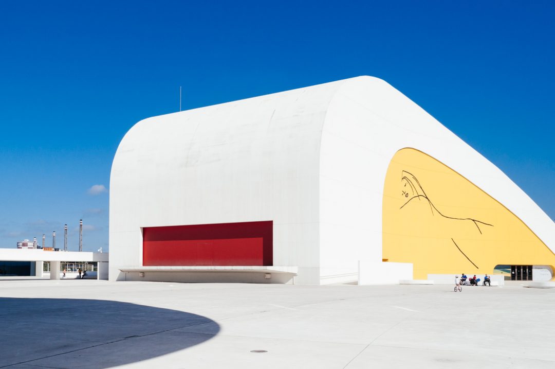 Centro Niemeyer Oscar Niemeyer Aviles Spain-23