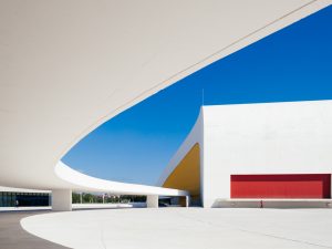 Centro Niemeyer Oscar Niemeyer Aviles Spain-32