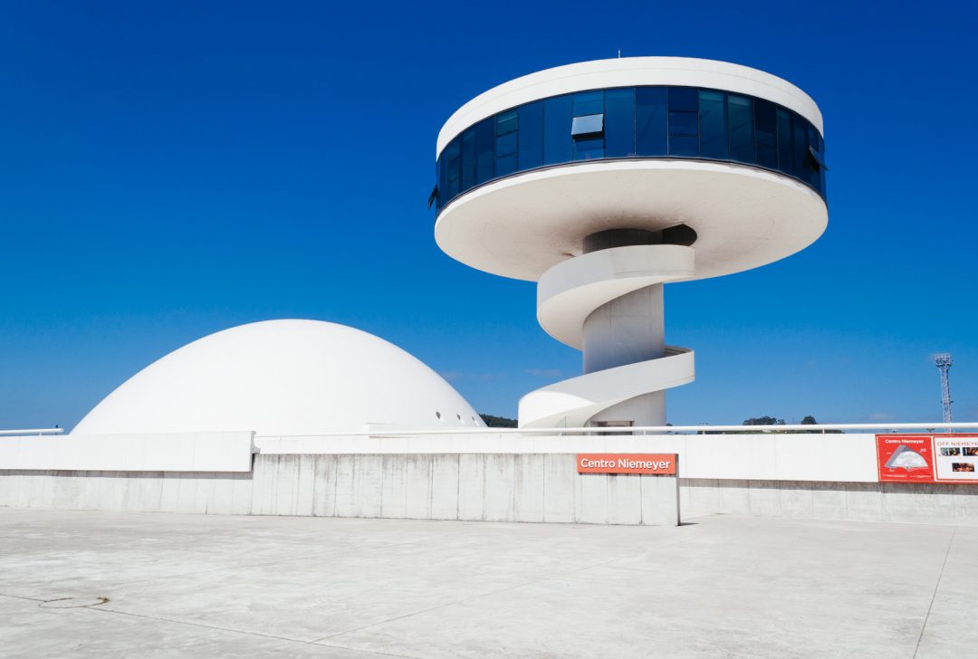 Centro Niemeyer Oscar Niemeyer Aviles Spain-5